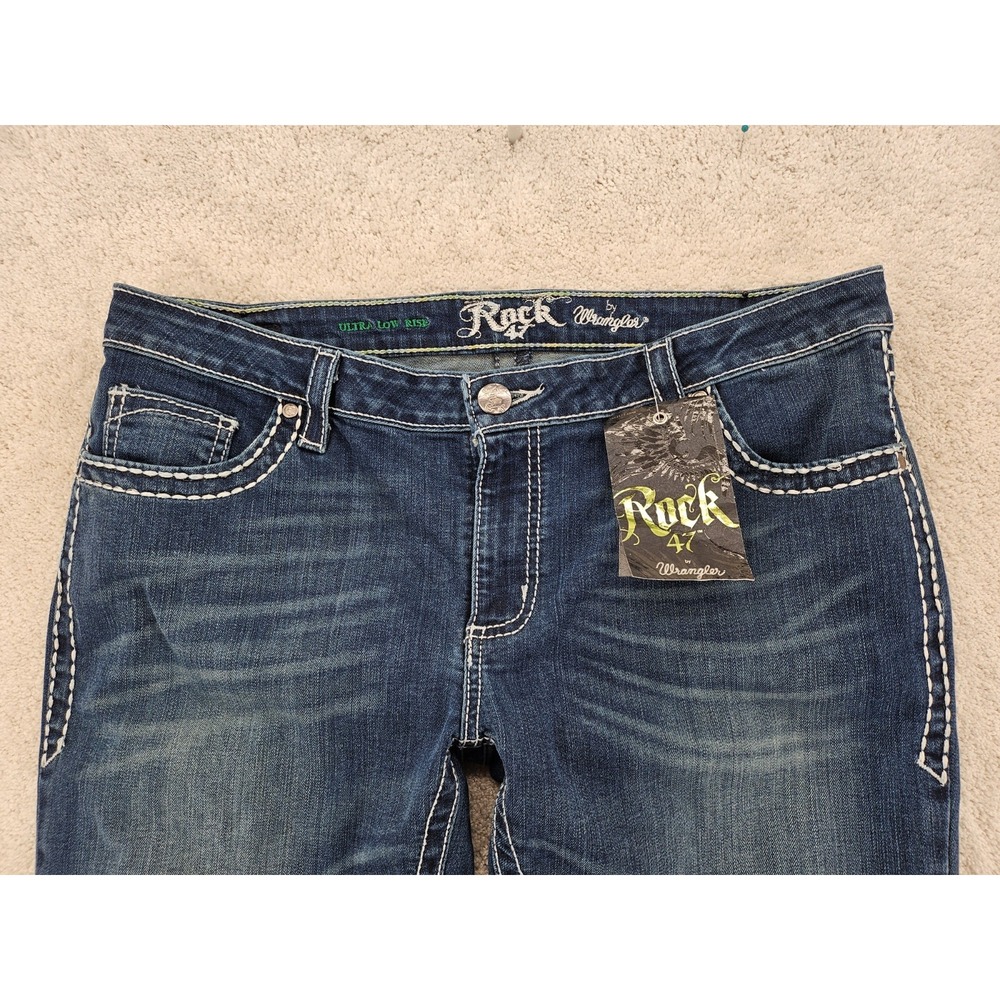 Wrangler Rock 47 Womens Ultra Low Rise Bootcut Jeans Dark Wash 32x34 NWT - Picture 2 of 12